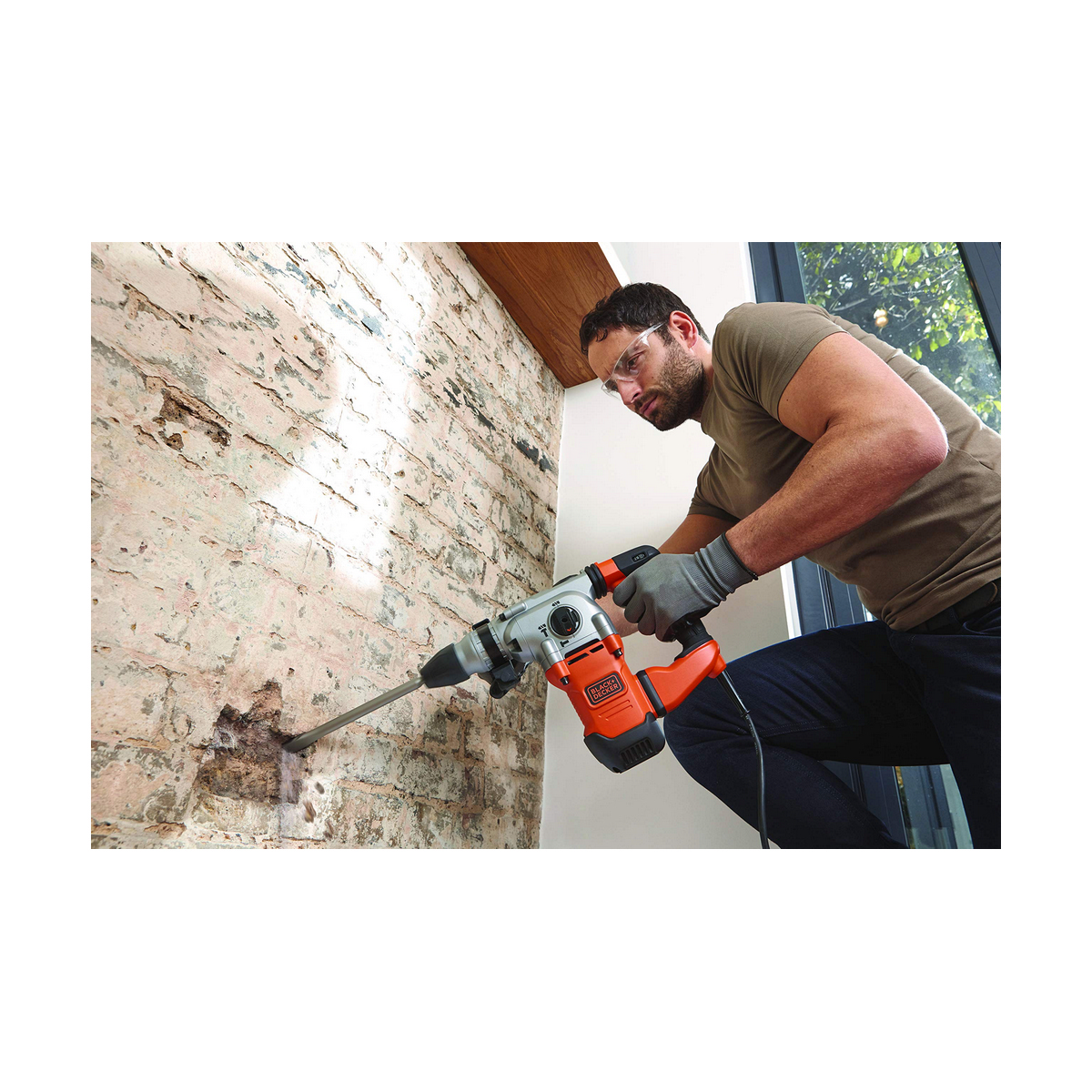 Burghiu perforator Black & Decker BEHS03K